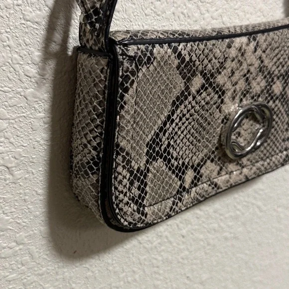 Topshop Finley Faux Snakeskin Baguette Shoulder‎ Bag Grey Black Snake Print - Picture 6 of 16